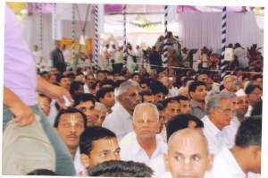 ISKCON Aravade Bhagavat Saptah by H.G. Lal Govind Pr 2 300x199 Report : Sangli Bhagwat Katha